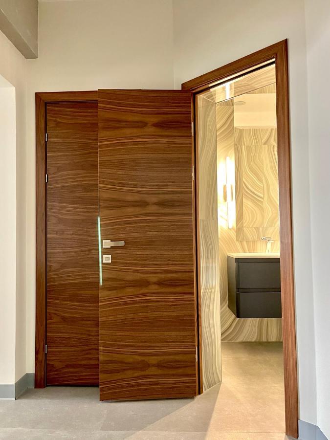 Logvinenko Apartment Bishkek Ngoại thất bức ảnh