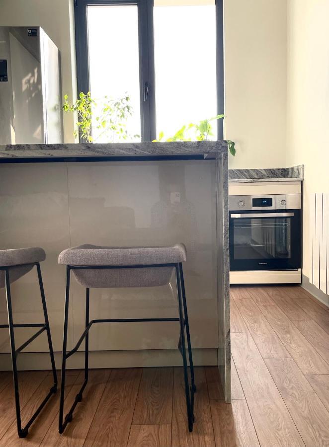 Logvinenko Apartment Bishkek Ngoại thất bức ảnh